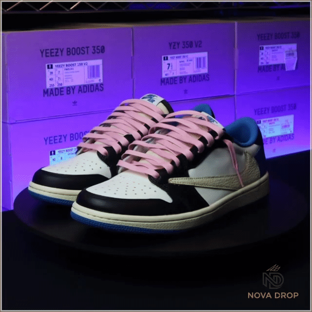 Air Jordan 1 Low Fragment Design x Travis Scott