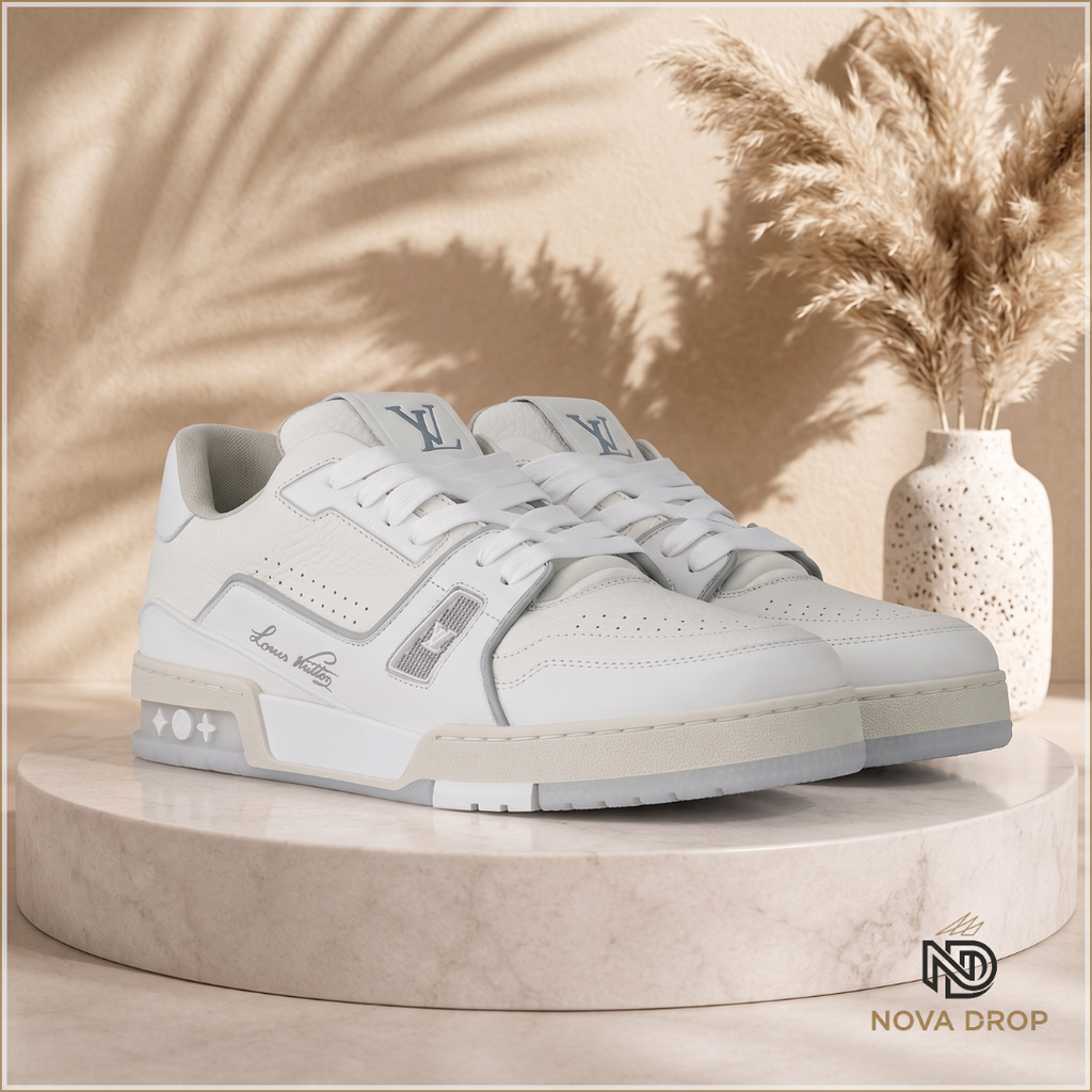 Louis Vuitton Trainer white